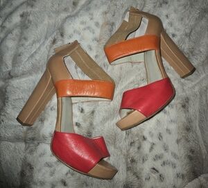 Nine West Size 10.5 Red,oraange, & Dark Tan Leather Platform Heels